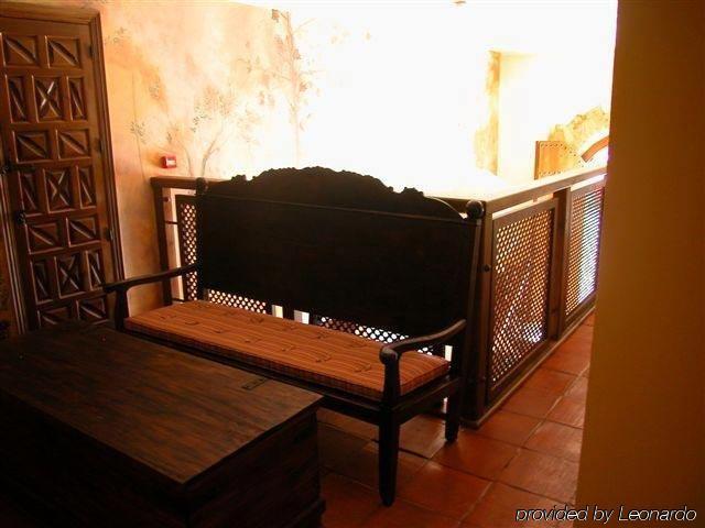 Hotel Restaurante Dona Anita Рекена Интериор снимка